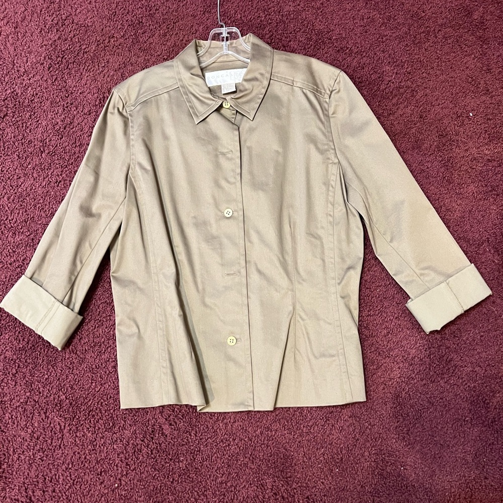 Womens Don Caster olive green button up blouse size 14 !